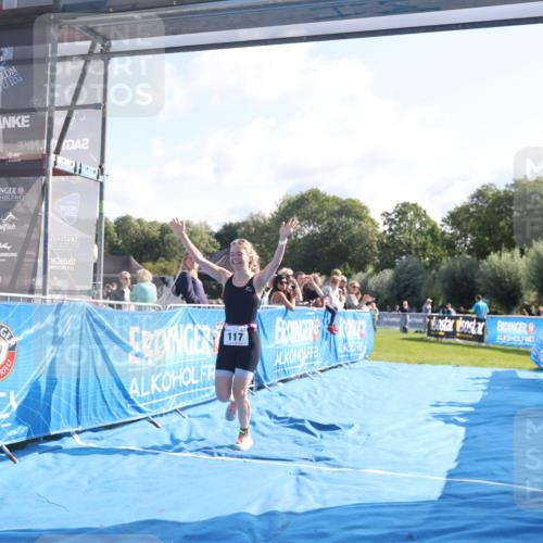 25.08.2024 - Elbe Triathlon Hamburg H.Heesch http://msf.ph/oto/6847606 25.08.2024 10:41:32 Ziel 117 meine-sportfotos.de