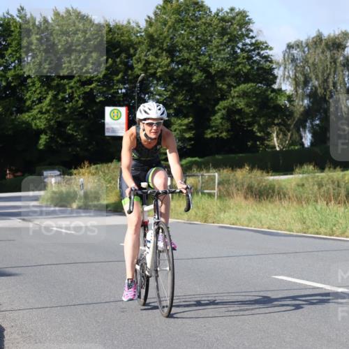 25.08.2024 - Elbe Triathlon Hamburg Fuchs,  Jonas http://msf.ph/oto/6847615 25.08.2024 09:51:57 Radfahren 331, 529, 126, 349 meine-sportfotos.de