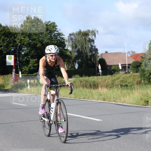 25.08.2024 - Elbe Triathlon Hamburg Fuchs,  Jonas http://msf.ph/oto/6847626 25.08.2024 09:51:57 Radfahren 331, 529, 126, 349 meine-sportfotos.de