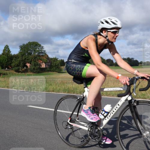 25.08.2024 - Elbe Triathlon Hamburg Fuchs,  Jonas http://msf.ph/oto/6847652 25.08.2024 09:51:58 Radfahren 331, 529, 126, 349 meine-sportfotos.de