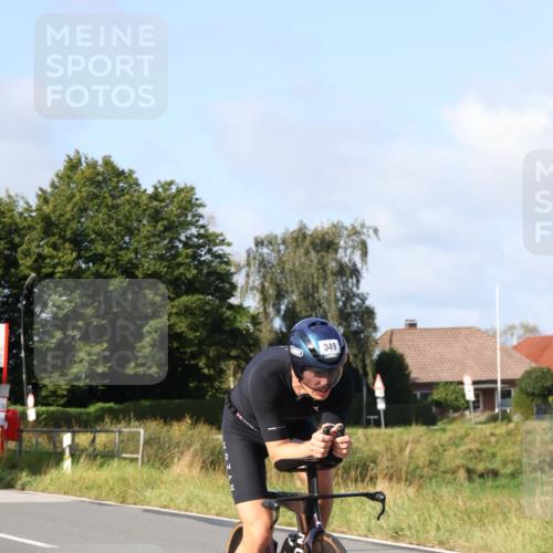 25.08.2024 - Elbe Triathlon Hamburg Fuchs,  Jonas http://msf.ph/oto/6847660 25.08.2024 09:52:04 Radfahren 349, 369, 367, 155 meine-sportfotos.de