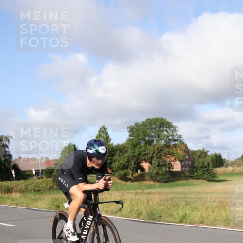 25.08.2024 - Elbe Triathlon Hamburg Fuchs,  Jonas http://msf.ph/oto/6847669 25.08.2024 09:52:04 Radfahren 349, 369, 367, 155 meine-sportfotos.de
