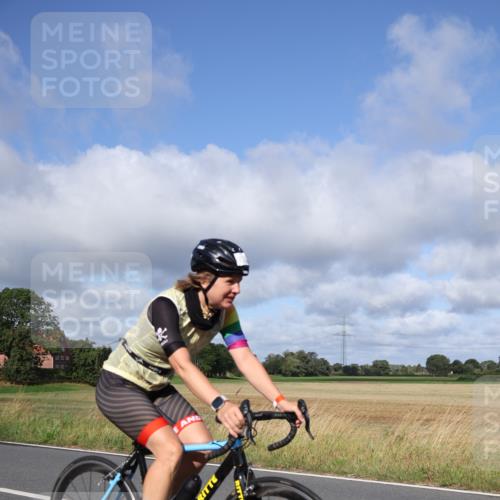 25.08.2024 - Elbe Triathlon Hamburg Fuchs,  Jonas http://msf.ph/oto/6847774 25.08.2024 09:52:12 Radfahren 369, 367, 155 meine-sportfotos.de