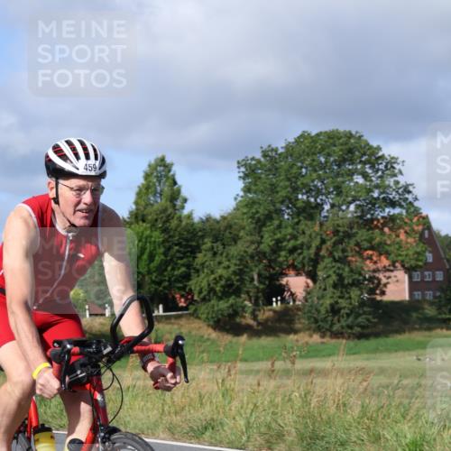 25.08.2024 - Elbe Triathlon Hamburg Fuchs,  Jonas http://msf.ph/oto/6847815 25.08.2024 09:52:21 Radfahren 459 meine-sportfotos.de