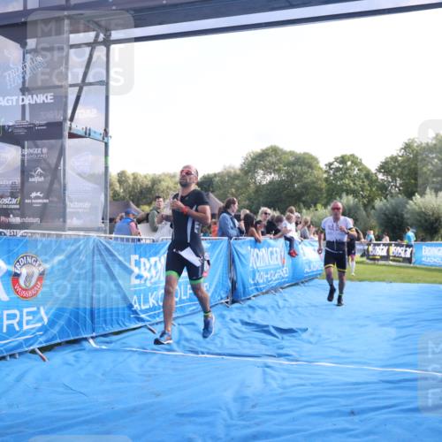 25.08.2024 - Elbe Triathlon Hamburg H.Heesch http://msf.ph/oto/6847819 25.08.2024 10:42:23 Ziel 72, 158, 274 meine-sportfotos.de