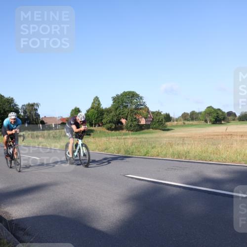 25.08.2024 - Elbe Triathlon Hamburg Fuchs,  Jonas http://msf.ph/oto/6847831 25.08.2024 09:10:07 Radfahren 202, 95, 166, 64, 248, 60 meine-sportfotos.de