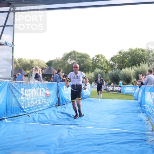 25.08.2024 - Elbe Triathlon Hamburg H.Heesch http://msf.ph/oto/6847859 25.08.2024 10:42:24 Ziel 72, 158, 274 meine-sportfotos.de