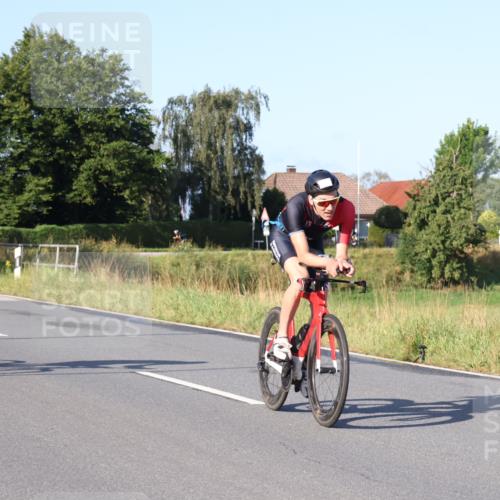 25.08.2024 - Elbe Triathlon Hamburg Fuchs,  Jonas http://msf.ph/oto/6847869 25.08.2024 09:10:09 Radfahren 202, 95, 166, 64, 248, 60 meine-sportfotos.de