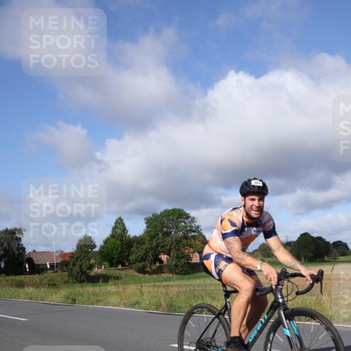 25.08.2024 - Elbe Triathlon Hamburg Fuchs,  Jonas http://msf.ph/oto/6847990 25.08.2024 09:52:40 Radfahren 426, 527, 309, 255 meine-sportfotos.de