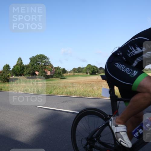 25.08.2024 - Elbe Triathlon Hamburg Fuchs,  Jonas http://msf.ph/oto/6848034 25.08.2024 09:10:22 Radfahren 35, 158, 258, 86 meine-sportfotos.de