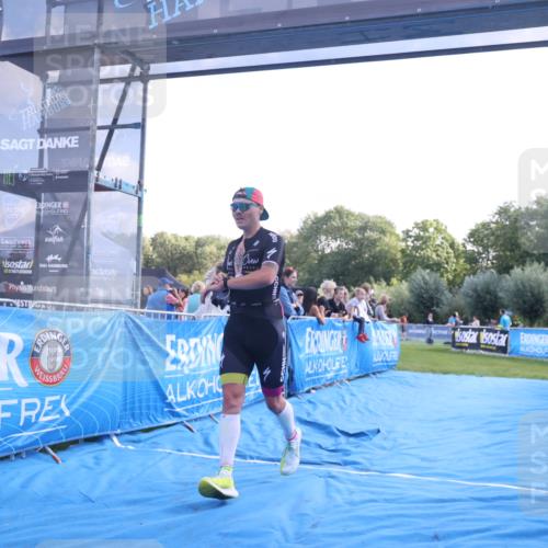 25.08.2024 - Elbe Triathlon Hamburg H.Heesch http://msf.ph/oto/6848063 25.08.2024 10:42:27 Ziel 72, 158, 274 meine-sportfotos.de