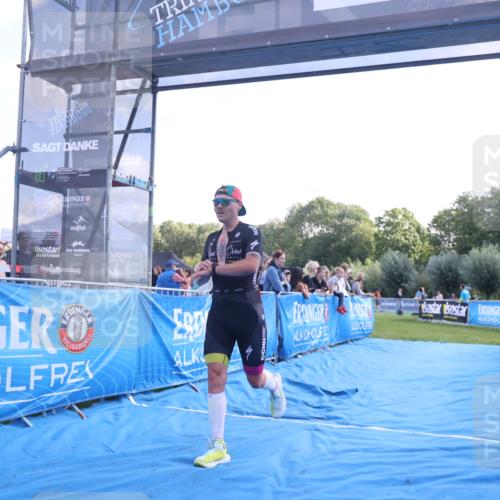 25.08.2024 - Elbe Triathlon Hamburg H.Heesch http://msf.ph/oto/6848071 25.08.2024 10:42:27 Ziel 72, 158, 274 meine-sportfotos.de