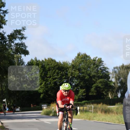 25.08.2024 - Elbe Triathlon Hamburg Fuchs,  Jonas http://msf.ph/oto/6848073 25.08.2024 09:52:55 Radfahren 246, 427, 347, 519 meine-sportfotos.de
