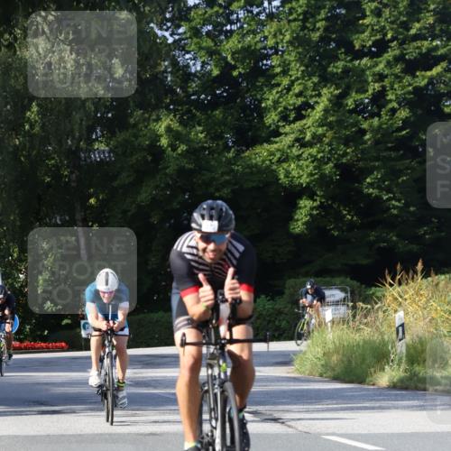 25.08.2024 - Elbe Triathlon Hamburg Fuchs,  Jonas http://msf.ph/oto/6848132 25.08.2024 09:53:03 Radfahren 347, 519, 310, 403, 342, 404 meine-sportfotos.de