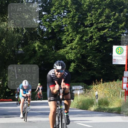 25.08.2024 - Elbe Triathlon Hamburg Fuchs,  Jonas http://msf.ph/oto/6848135 25.08.2024 09:53:03 Radfahren 347, 519, 310, 403, 342, 404 meine-sportfotos.de