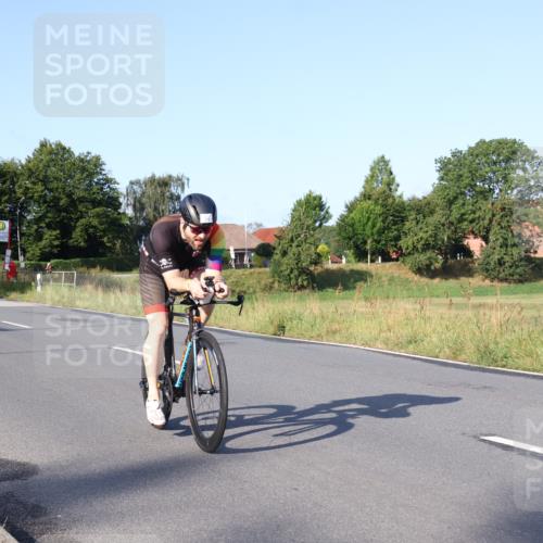 25.08.2024 - Elbe Triathlon Hamburg Fuchs,  Jonas http://msf.ph/oto/6848137 25.08.2024 09:10:35 Radfahren 94, 222 meine-sportfotos.de