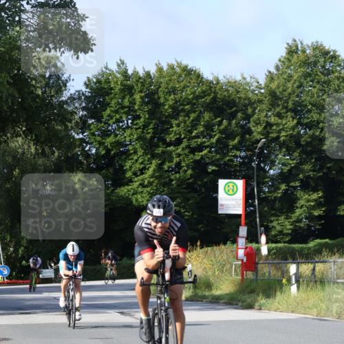 25.08.2024 - Elbe Triathlon Hamburg Fuchs,  Jonas http://msf.ph/oto/6848143 25.08.2024 09:53:04 Radfahren 347, 519, 310, 403, 342, 404, 465 meine-sportfotos.de