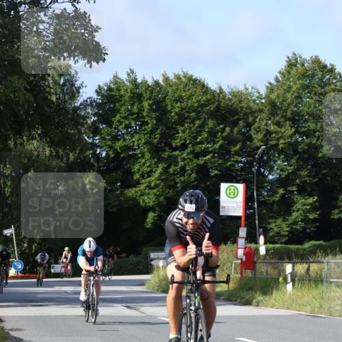 25.08.2024 - Elbe Triathlon Hamburg Fuchs,  Jonas http://msf.ph/oto/6848150 25.08.2024 09:53:04 Radfahren 347, 519, 310, 403, 342, 404, 465 meine-sportfotos.de
