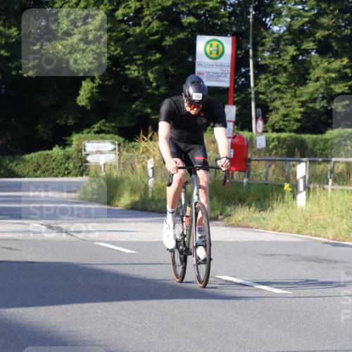 25.08.2024 - Elbe Triathlon Hamburg Fuchs,  Jonas http://msf.ph/oto/6848211 25.08.2024 09:10:42 Radfahren 222, 309, 122, 74, 230 meine-sportfotos.de