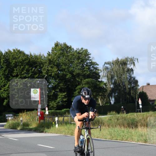 25.08.2024 - Elbe Triathlon Hamburg Fuchs,  Jonas http://msf.ph/oto/6848244 25.08.2024 09:53:11 Radfahren 342, 404, 465, 123, 479 meine-sportfotos.de