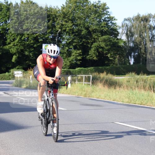 25.08.2024 - Elbe Triathlon Hamburg Fuchs,  Jonas http://msf.ph/oto/6848272 25.08.2024 09:10:44 Radfahren 222, 309, 122, 74, 230 meine-sportfotos.de