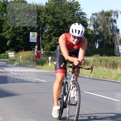 25.08.2024 - Elbe Triathlon Hamburg Fuchs,  Jonas http://msf.ph/oto/6848284 25.08.2024 09:10:45 Radfahren 222, 309, 122, 74, 230, 77 meine-sportfotos.de
