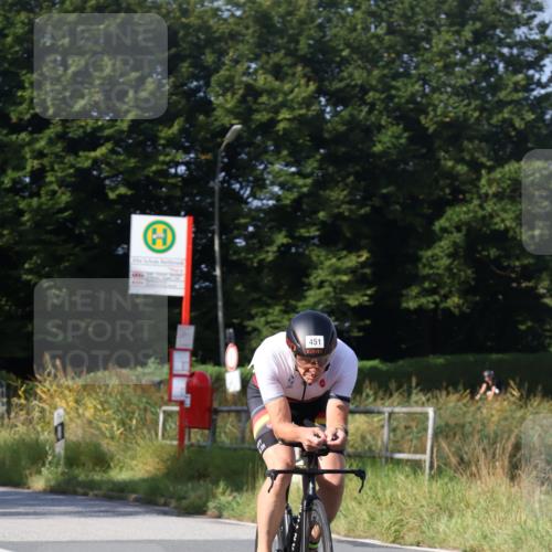 25.08.2024 - Elbe Triathlon Hamburg Fuchs,  Jonas http://msf.ph/oto/6848427 25.08.2024 09:53:27 Radfahren 226, 365, 451 meine-sportfotos.de