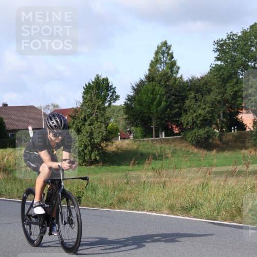 25.08.2024 - Elbe Triathlon Hamburg Fuchs,  Jonas http://msf.ph/oto/6848479 25.08.2024 09:53:37 Radfahren 506, 322 meine-sportfotos.de