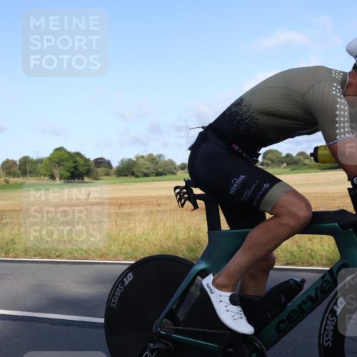 25.08.2024 - Elbe Triathlon Hamburg Fuchs,  Jonas http://msf.ph/oto/6848545 25.08.2024 09:10:59 Radfahren 238, 97, 284, 210 meine-sportfotos.de