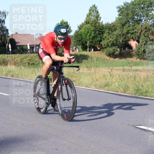 25.08.2024 - Elbe Triathlon Hamburg Fuchs,  Jonas http://msf.ph/oto/6848578 25.08.2024 09:11:01 Radfahren 238, 97, 284, 210 meine-sportfotos.de