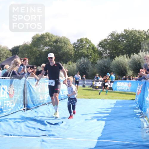25.08.2024 - Elbe Triathlon Hamburg H.Heesch http://msf.ph/oto/6848607 25.08.2024 10:43:32 Ziel 67, 313 meine-sportfotos.de