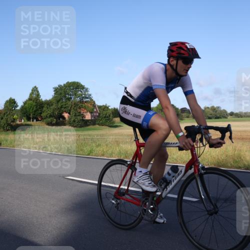 25.08.2024 - Elbe Triathlon Hamburg Fuchs,  Jonas http://msf.ph/oto/6848625 25.08.2024 09:11:04 Radfahren 284, 210 meine-sportfotos.de