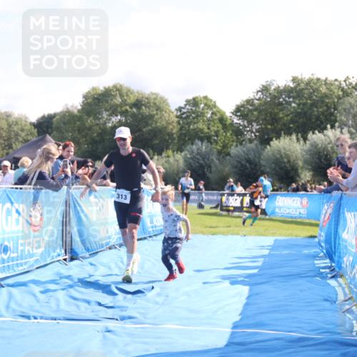 25.08.2024 - Elbe Triathlon Hamburg H.Heesch http://msf.ph/oto/6848635 25.08.2024 10:43:32 Ziel 67, 313 meine-sportfotos.de