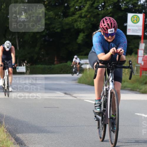 25.08.2024 - Elbe Triathlon Hamburg Fuchs,  Jonas http://msf.ph/oto/6848646 25.08.2024 09:54:04 Radfahren 498, 496, 405, 281, 296 meine-sportfotos.de