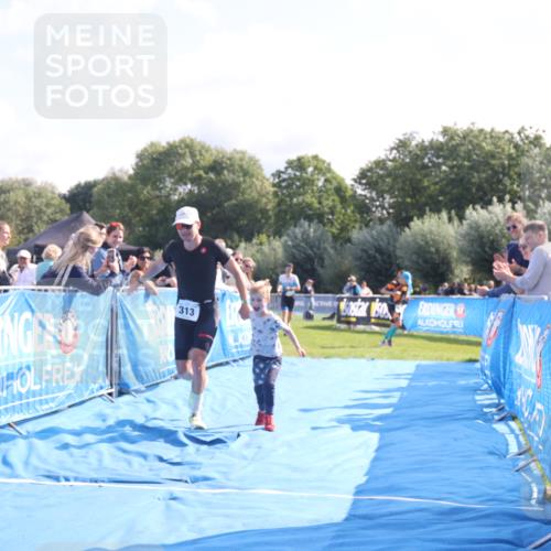 25.08.2024 - Elbe Triathlon Hamburg H.Heesch http://msf.ph/oto/6848649 25.08.2024 10:43:32 Ziel 67, 313 meine-sportfotos.de