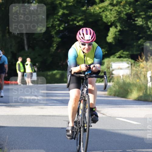 25.08.2024 - Elbe Triathlon Hamburg Fuchs,  Jonas http://msf.ph/oto/6848650 25.08.2024 09:11:12 Radfahren 134, 270, 47 meine-sportfotos.de