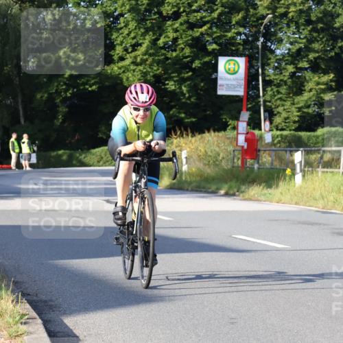 25.08.2024 - Elbe Triathlon Hamburg Fuchs,  Jonas http://msf.ph/oto/6848665 25.08.2024 09:11:12 Radfahren 134, 270, 47 meine-sportfotos.de