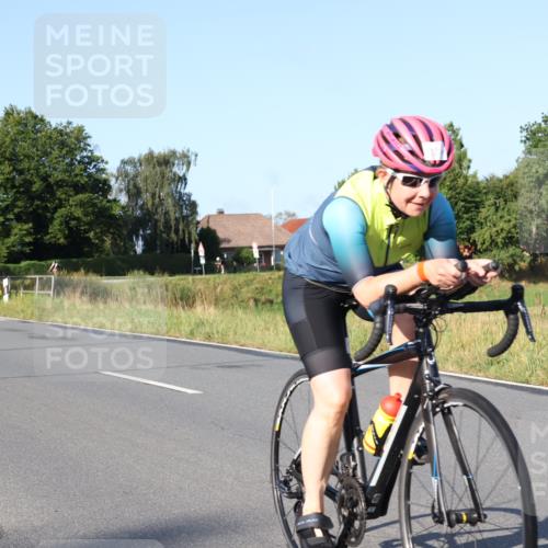 25.08.2024 - Elbe Triathlon Hamburg Fuchs,  Jonas http://msf.ph/oto/6848701 25.08.2024 09:11:13 Radfahren 134, 270, 47 meine-sportfotos.de