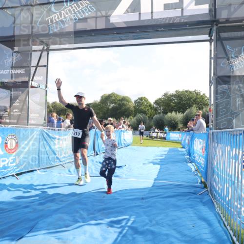25.08.2024 - Elbe Triathlon Hamburg H.Heesch http://msf.ph/oto/6848733 25.08.2024 10:43:34 Ziel 67, 313 meine-sportfotos.de