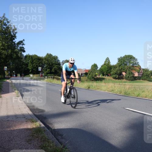 25.08.2024 - Elbe Triathlon Hamburg Fuchs,  Jonas http://msf.ph/oto/6848745 25.08.2024 09:11:16 Radfahren 134, 270, 47 meine-sportfotos.de