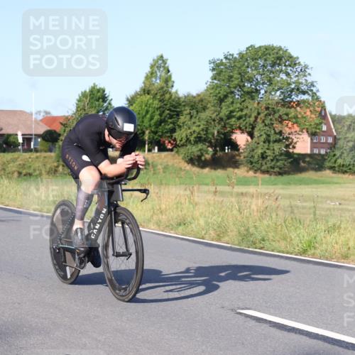 25.08.2024 - Elbe Triathlon Hamburg Fuchs,  Jonas http://msf.ph/oto/6848789 25.08.2024 09:11:19 Radfahren 270, 47, 318, 226 meine-sportfotos.de