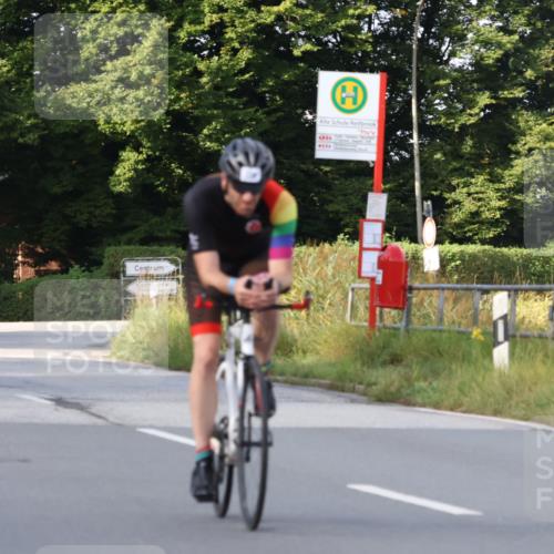 25.08.2024 - Elbe Triathlon Hamburg Fuchs,  Jonas http://msf.ph/oto/6848795 25.08.2024 09:54:15 Radfahren 296, 375, 338, 278 meine-sportfotos.de