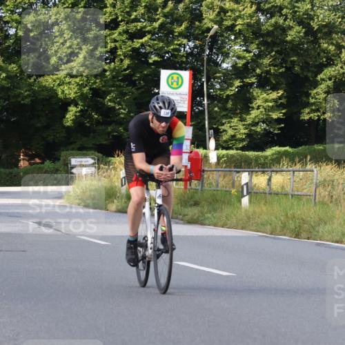 25.08.2024 - Elbe Triathlon Hamburg Fuchs,  Jonas http://msf.ph/oto/6848802 25.08.2024 09:54:15 Radfahren 296, 375, 338, 278 meine-sportfotos.de