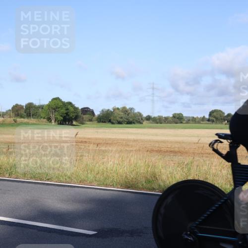 25.08.2024 - Elbe Triathlon Hamburg Fuchs,  Jonas http://msf.ph/oto/6848804 25.08.2024 09:11:19 Radfahren 270, 47, 318, 226 meine-sportfotos.de