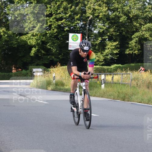 25.08.2024 - Elbe Triathlon Hamburg Fuchs,  Jonas http://msf.ph/oto/6848809 25.08.2024 09:54:15 Radfahren 296, 375, 338, 278 meine-sportfotos.de