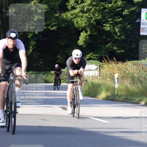 25.08.2024 - Elbe Triathlon Hamburg Fuchs,  Jonas http://msf.ph/oto/6848823 25.08.2024 09:11:22 Radfahren 270, 47, 318, 226, 58 meine-sportfotos.de