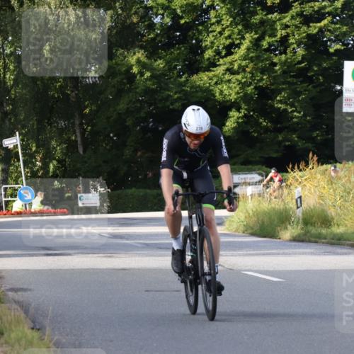25.08.2024 - Elbe Triathlon Hamburg Fuchs,  Jonas http://msf.ph/oto/6848841 25.08.2024 09:54:17 Radfahren 375, 338, 278 meine-sportfotos.de