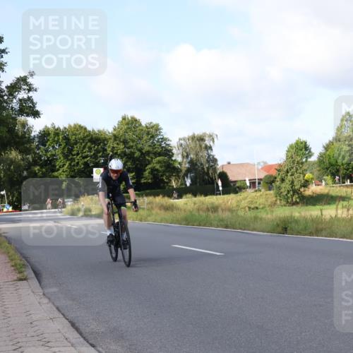 25.08.2024 - Elbe Triathlon Hamburg Fuchs,  Jonas http://msf.ph/oto/6848876 25.08.2024 09:54:18 Radfahren 375, 338, 278, 368 meine-sportfotos.de