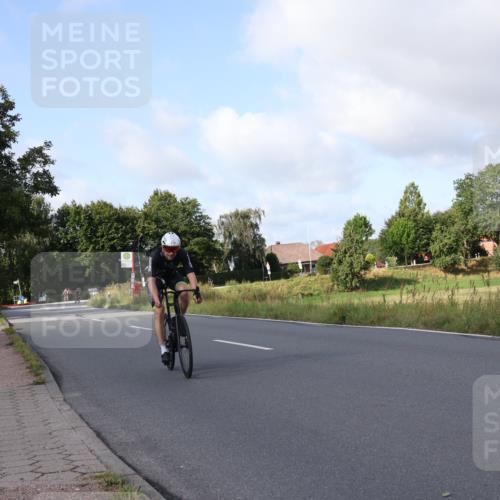 25.08.2024 - Elbe Triathlon Hamburg Fuchs,  Jonas http://msf.ph/oto/6848883 25.08.2024 09:54:18 Radfahren 375, 338, 278, 368 meine-sportfotos.de