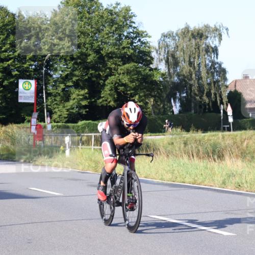 25.08.2024 - Elbe Triathlon Hamburg Fuchs,  Jonas http://msf.ph/oto/6848906 25.08.2024 09:11:28 Radfahren 318, 226, 58, 282 meine-sportfotos.de
